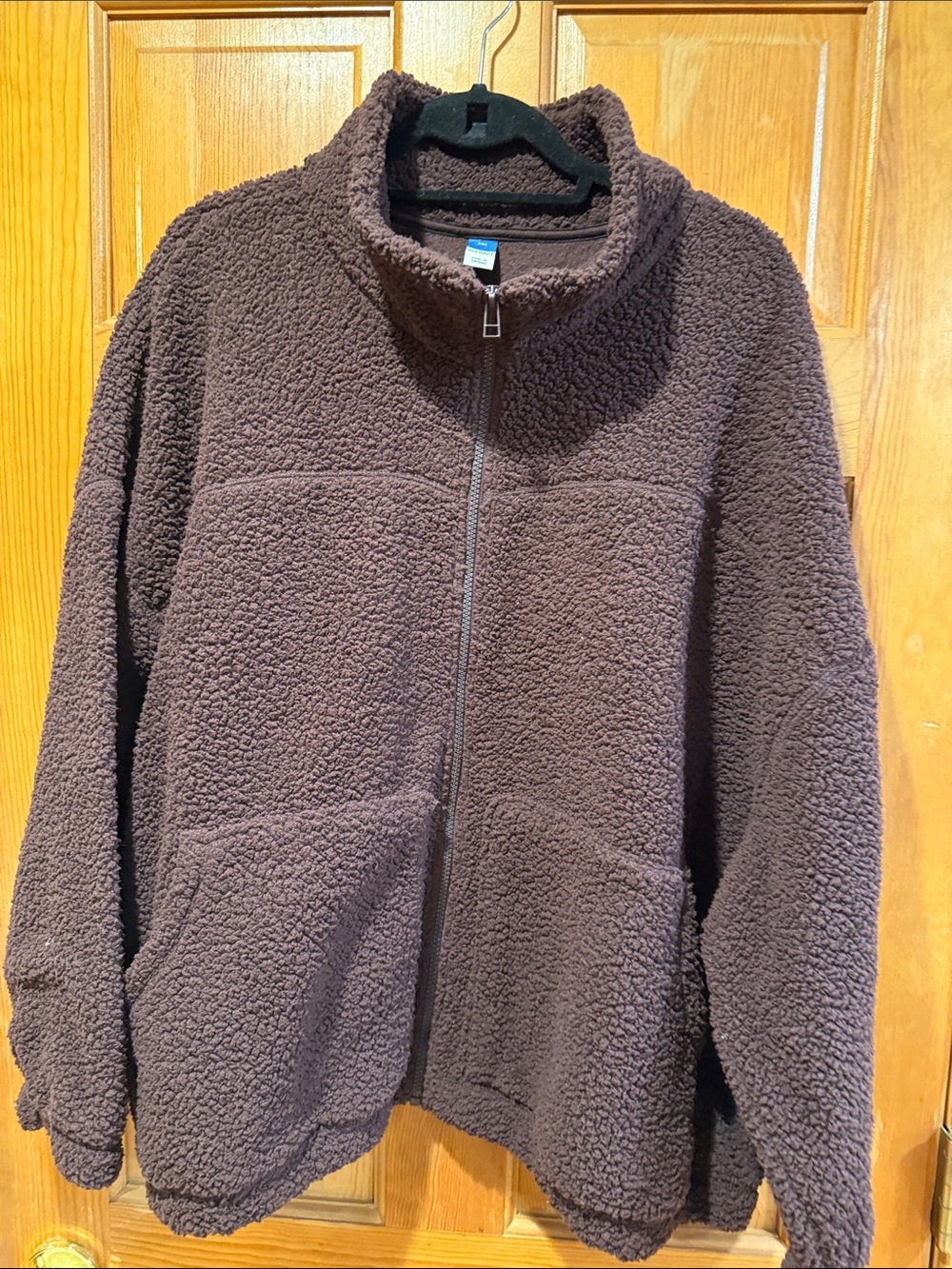 NWT Old Navy plum wine slouchy sherpe zip jacket size XXlarge.